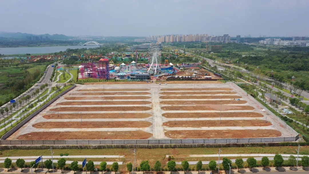 芳兰湖畔新建一座音乐公园